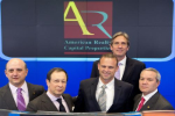 Schorsch and NYRT Joined by Keith Singer in Opening Bell Ceremony
