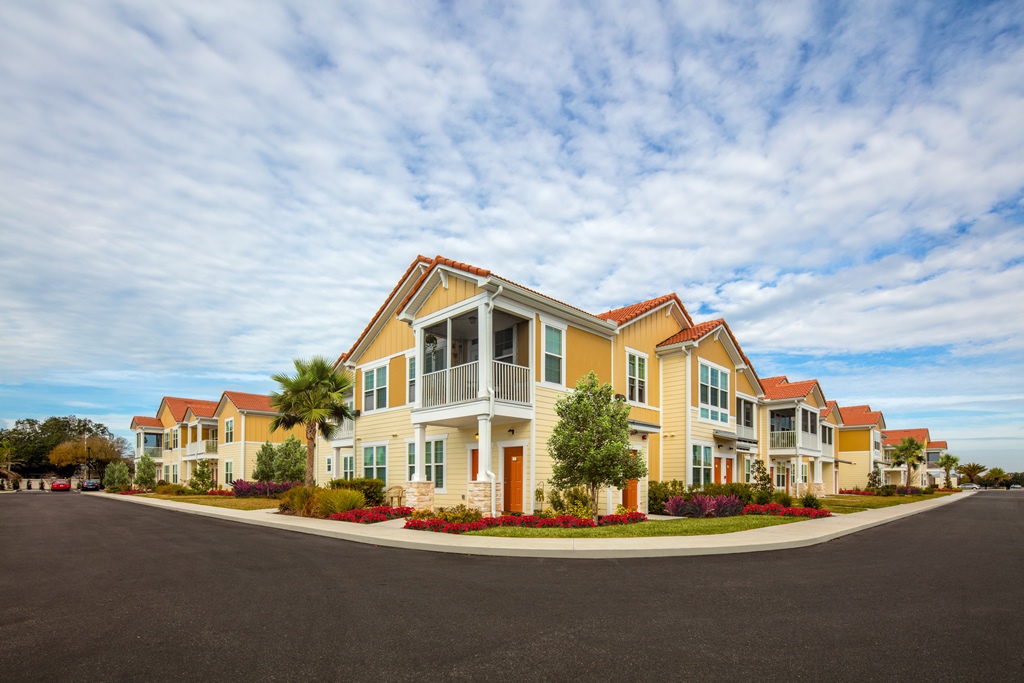 Passco Buys Class A Multifamily Property in Sarasota