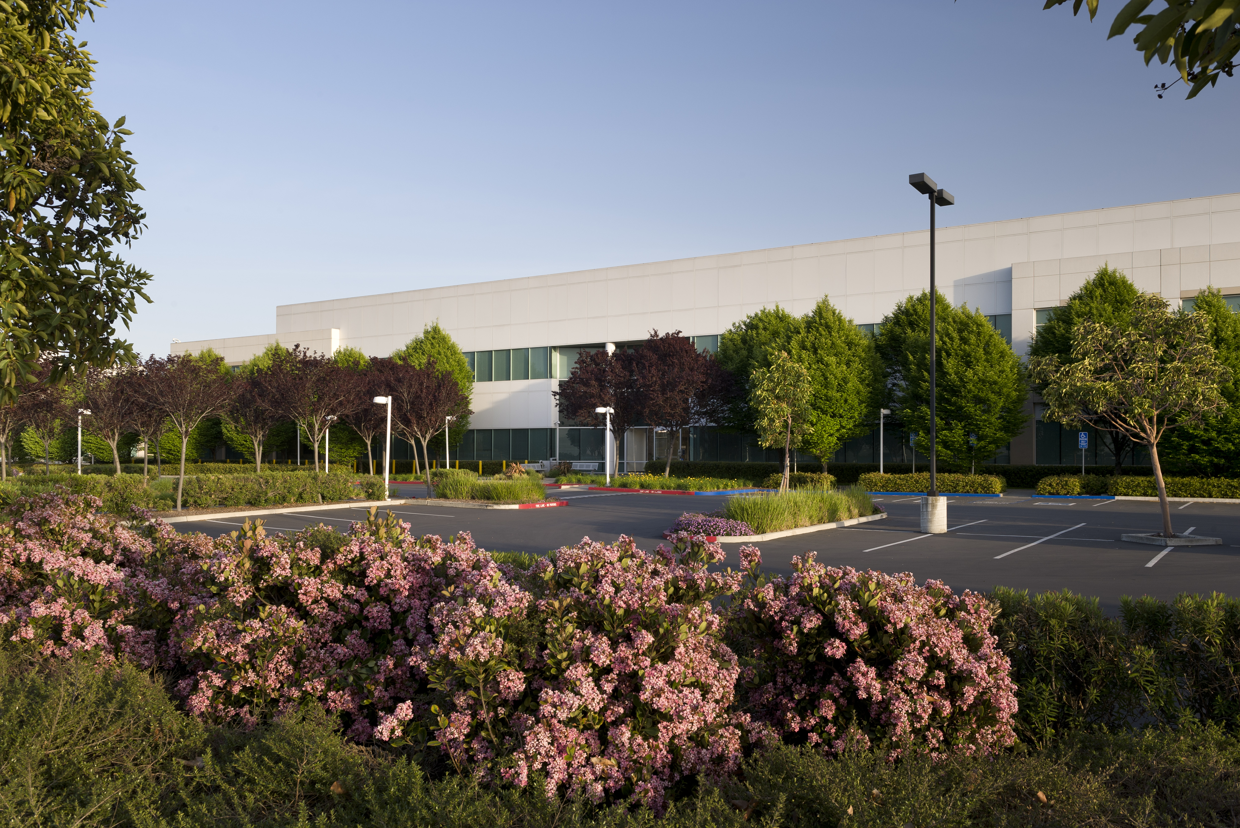 Carter Validus Mission Critical REIT II Buys Data Center and Healthcare Properties for $64.5 Million