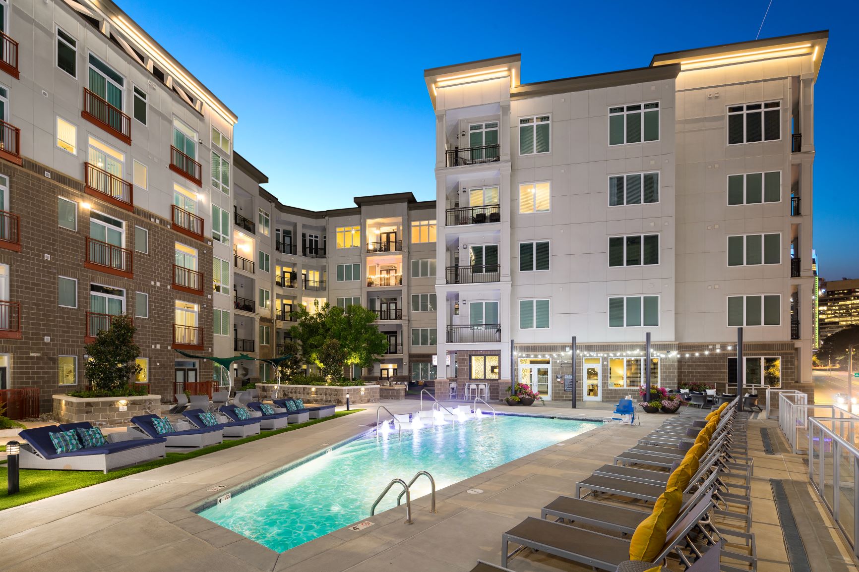 JLL Income Property Trust Buys New Multifamily Property in Charlotte, North Carolina