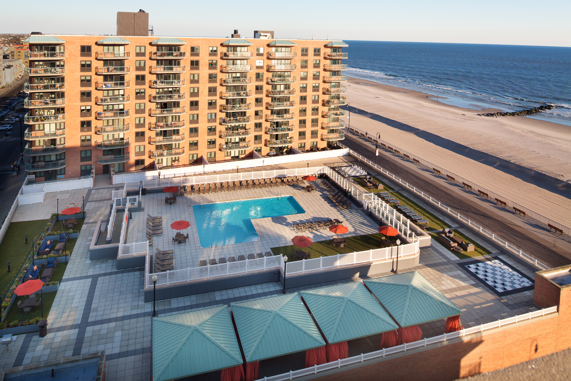 Inland Real Estate Acquisitions Buys Beachfront Multifamily Property in New York