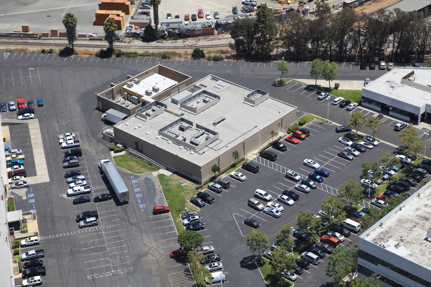 Capital Square 1031 Buys Data Center in Los Angeles Area for DST Offering
