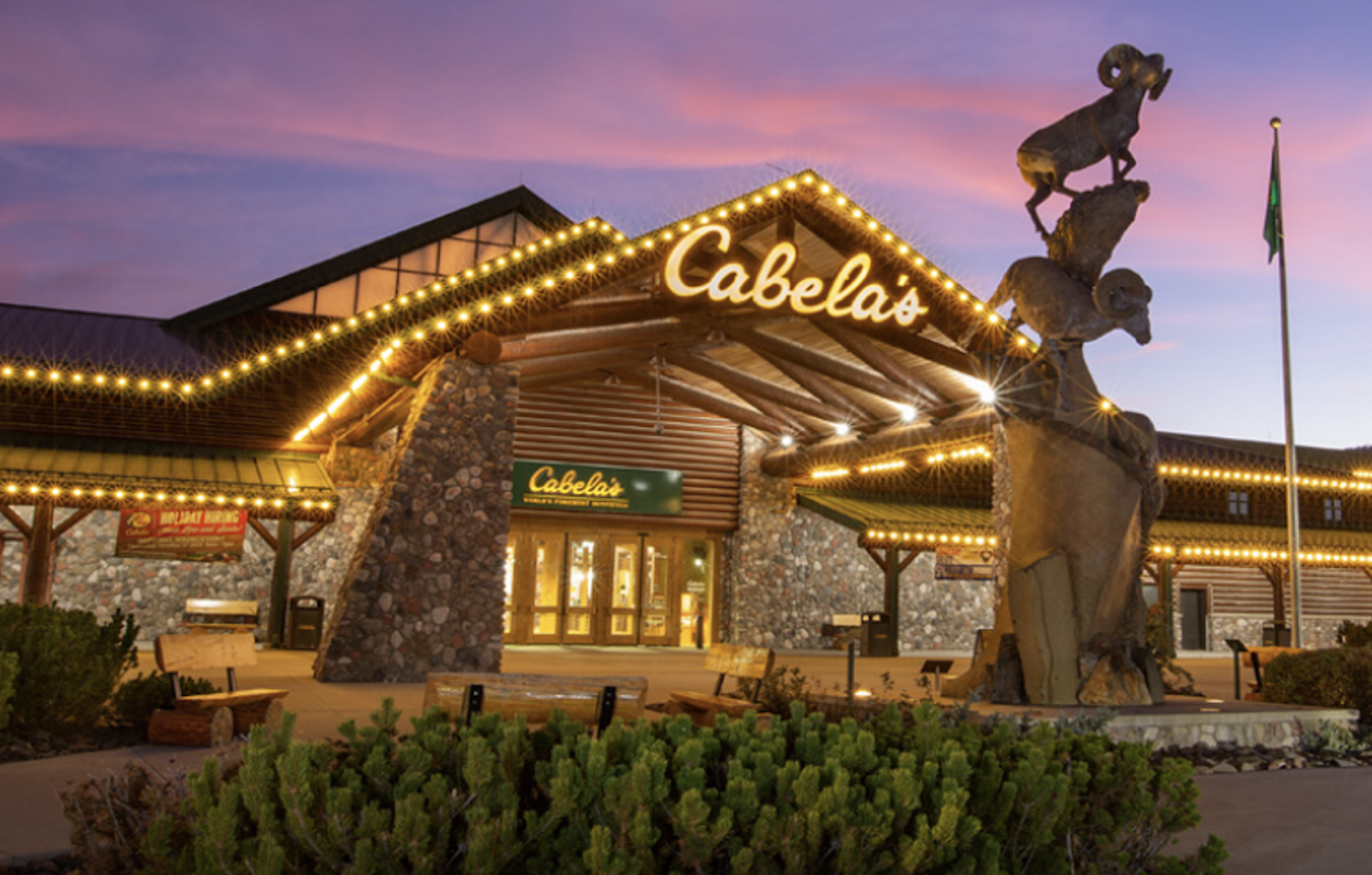 CAI Investments Buys Retail Property Near Reno for DST Offering