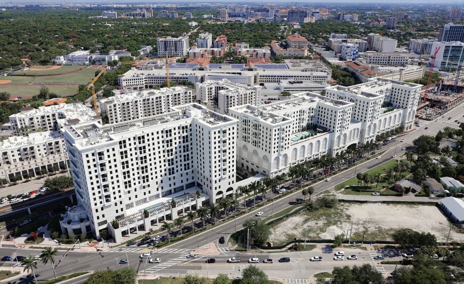 Hines Global Income Trust Buys Luxury Multifamily Property in Miami for $430 Million