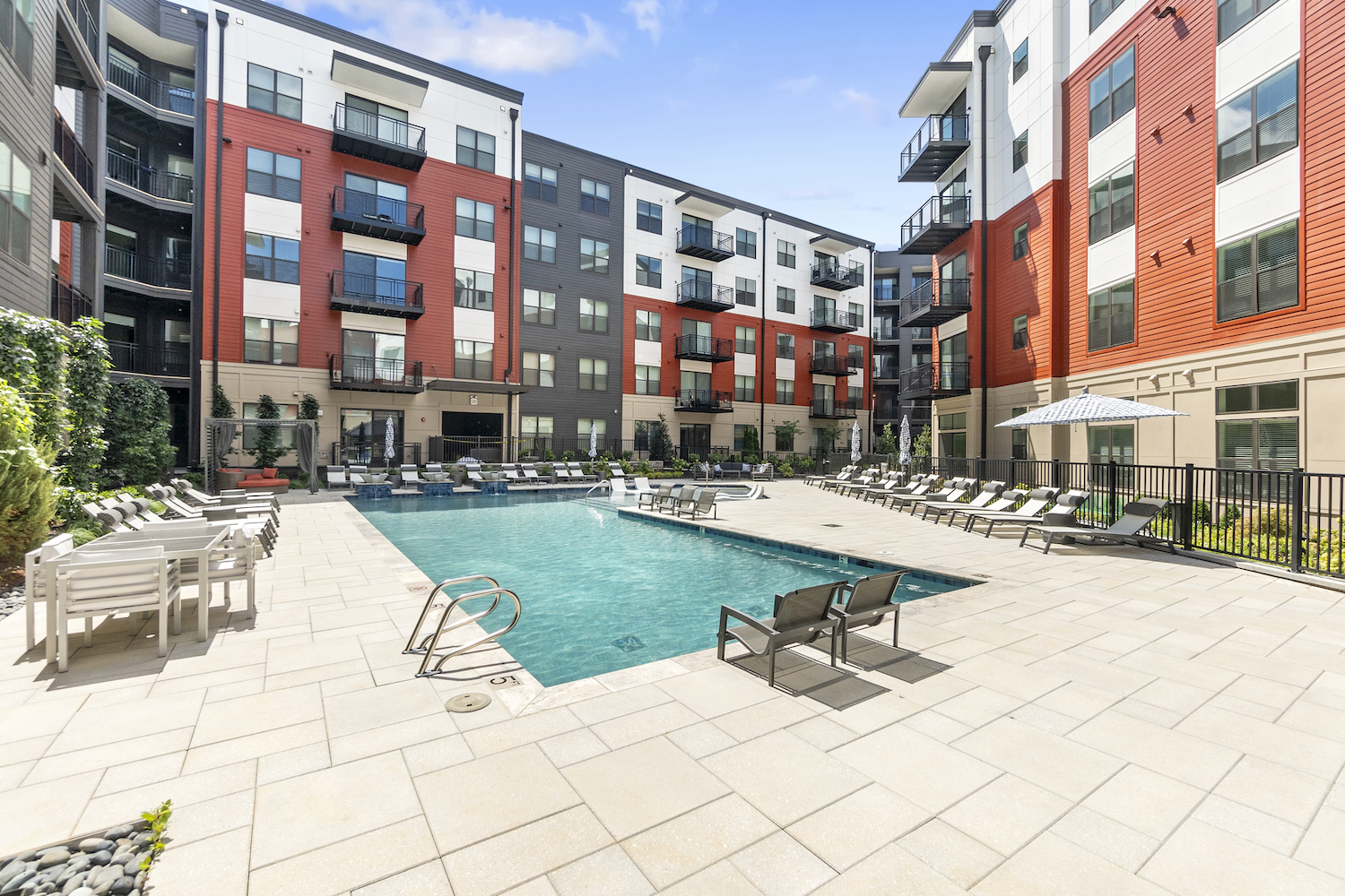 Capital Square Buys Virginia Multifamily Property for DST Offering