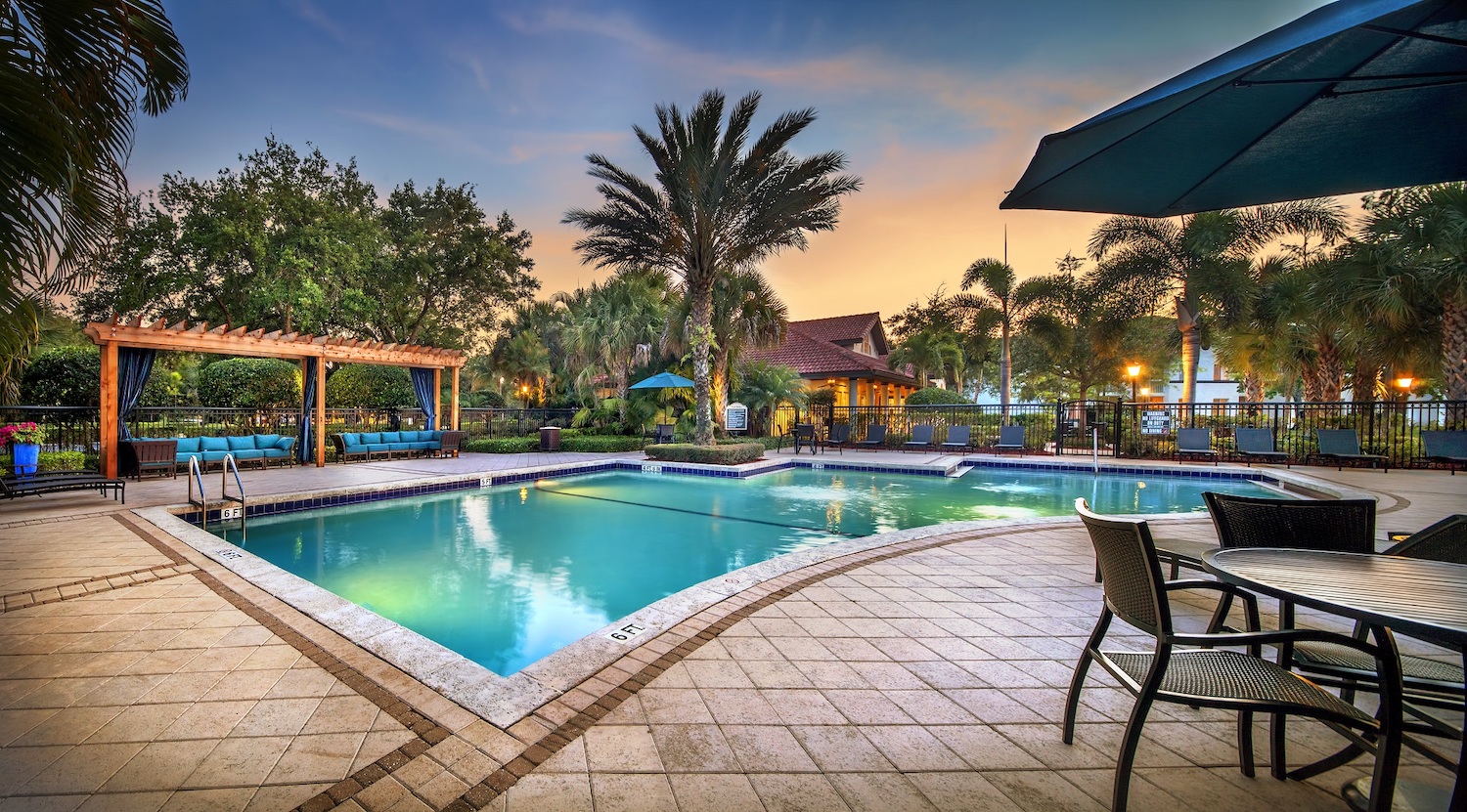 Capital Square Acquires Miami Multifamily Community for DST Offering