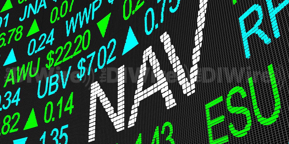 Traded REITs Heat Up in Summer Rally as NAV REITs Stay Cool